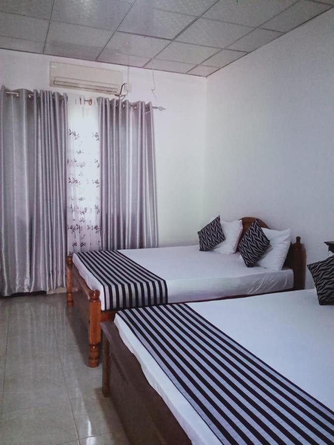 Sidhangana Home Stay อนุราธปุระ ภายนอก รูปภาพ