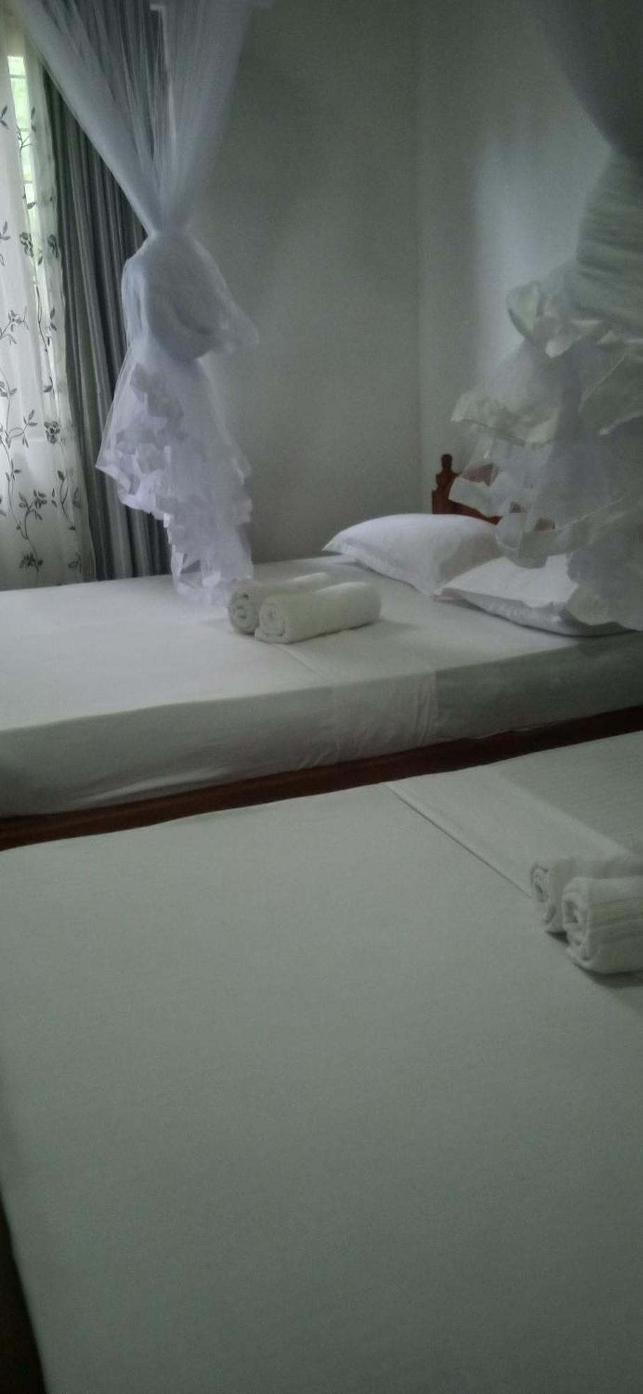 Sidhangana Home Stay อนุราธปุระ ภายนอก รูปภาพ